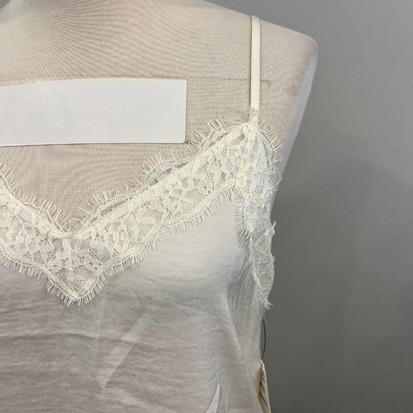 NWT BP Ivory Lace V‎ Neck Camisole (XS) - Picture 3 of 8